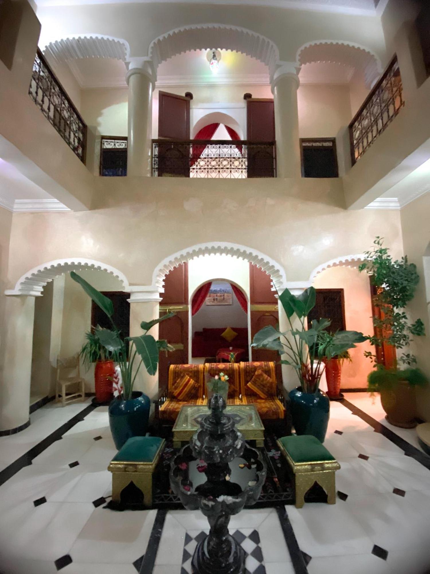 Riad La Bigarade มาร์ราเกช ภายนอก รูปภาพ